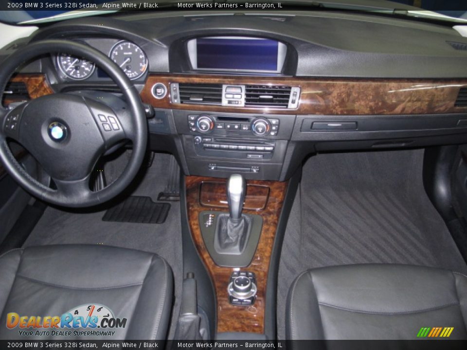 2009 BMW 3 Series 328i Sedan Alpine White / Black Photo #24