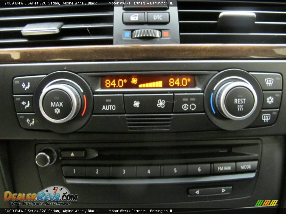 2009 BMW 3 Series 328i Sedan Alpine White / Black Photo #29