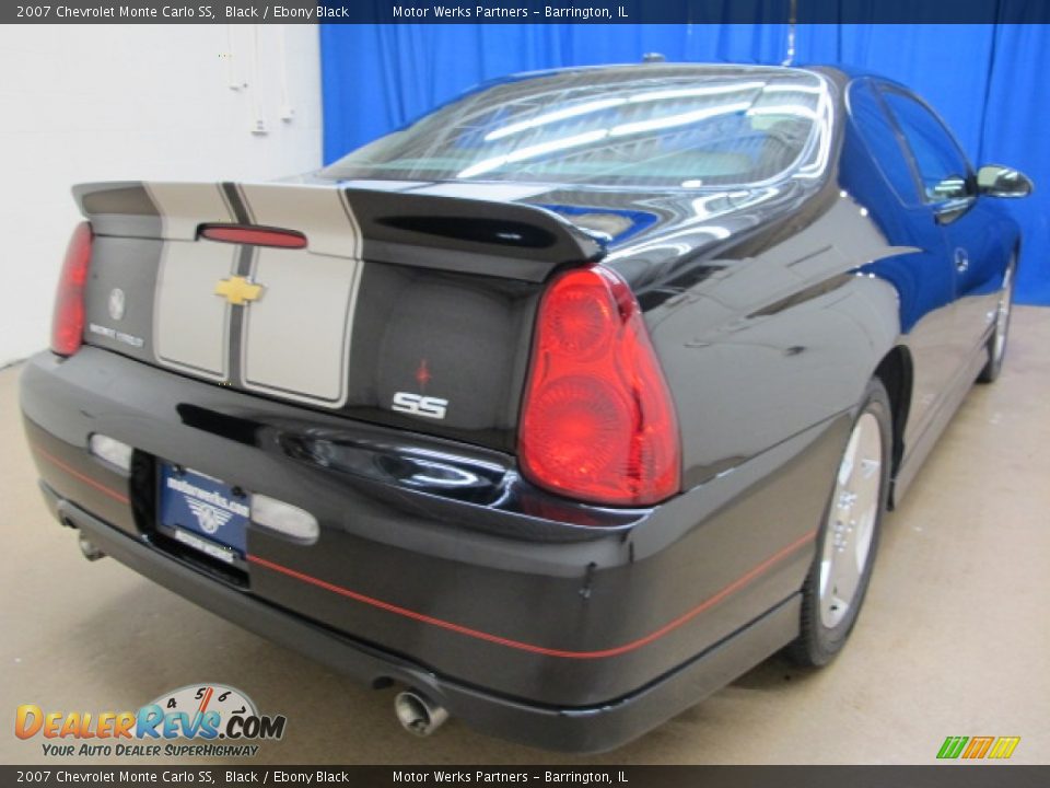 2007 Chevrolet Monte Carlo SS Black / Ebony Black Photo #7