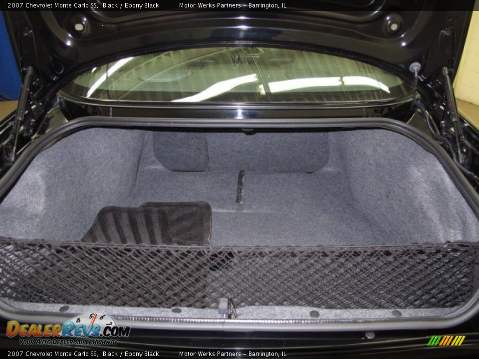 2007 Chevrolet Monte Carlo SS Black / Ebony Black Photo #9