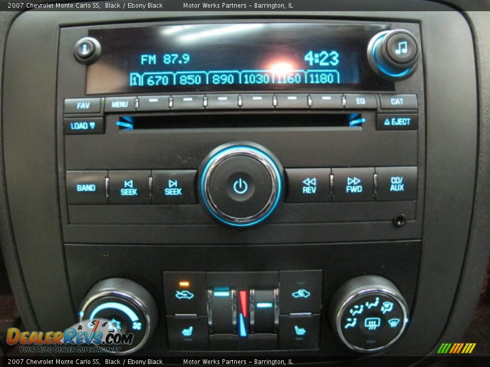 2007 Chevrolet Monte Carlo SS Black / Ebony Black Photo #27