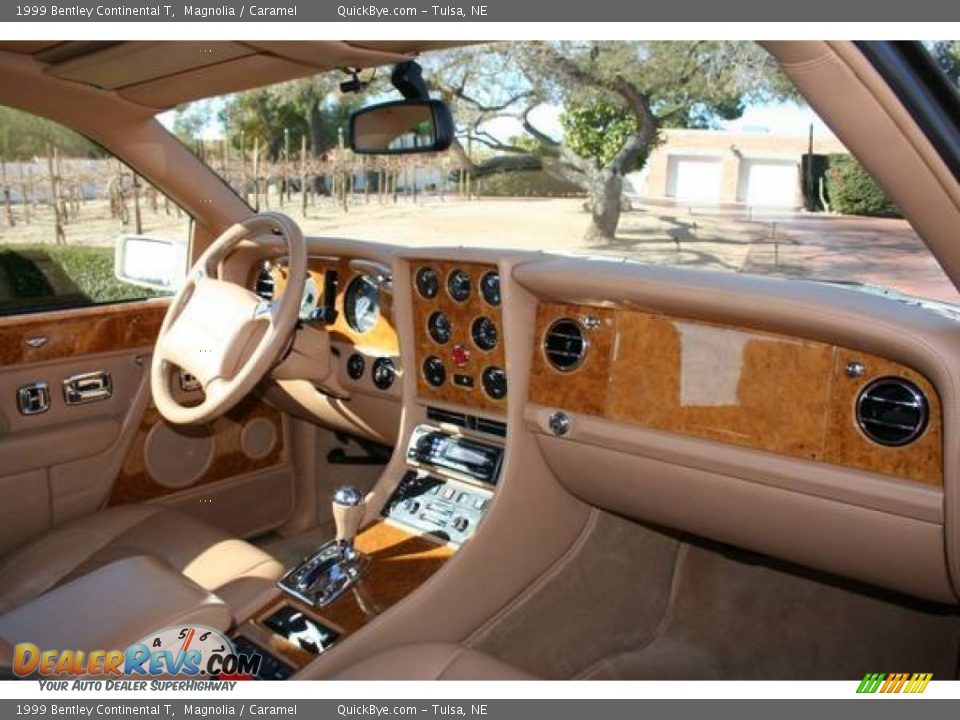 Dashboard of 1999 Bentley Continental T Photo #6