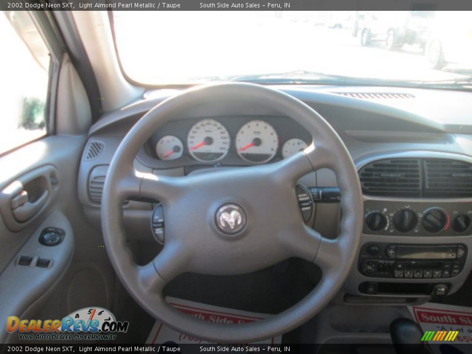 2002 Dodge Neon SXT Light Almond Pearl Metallic / Taupe Photo #8