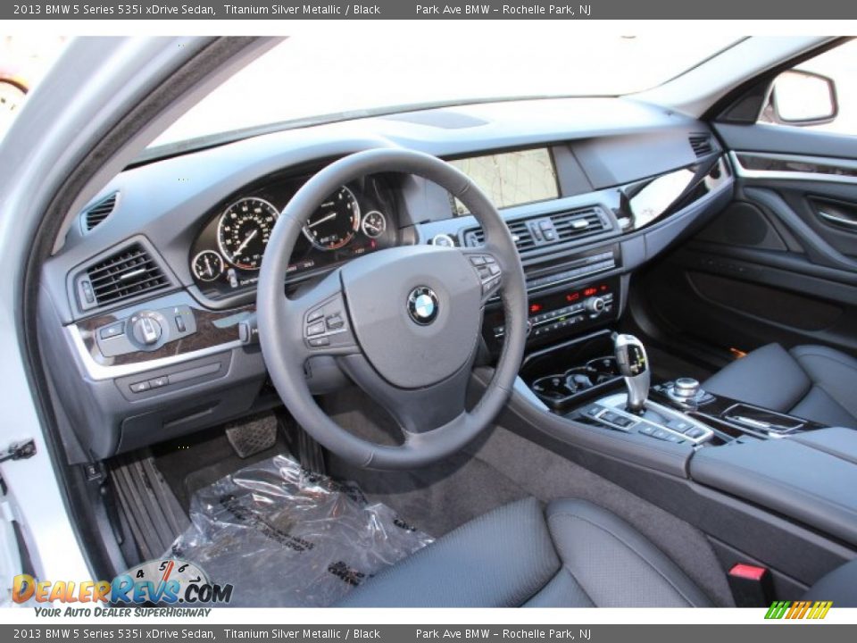 2013 BMW 5 Series 535i xDrive Sedan Titanium Silver Metallic / Black Photo #9