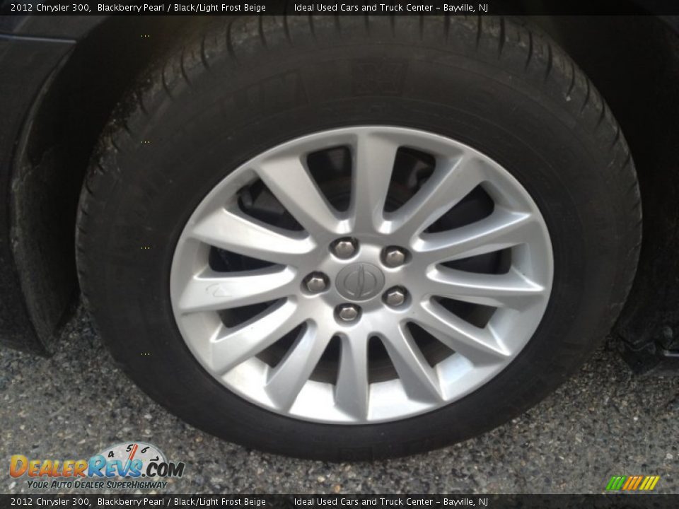 2012 Chrysler 300 Blackberry Pearl / Black/Light Frost Beige Photo #3