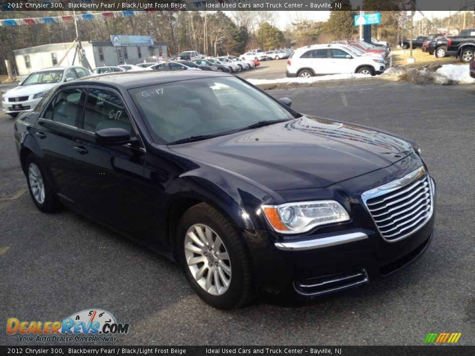 2012 Chrysler 300 Blackberry Pearl / Black/Light Frost Beige Photo #5
