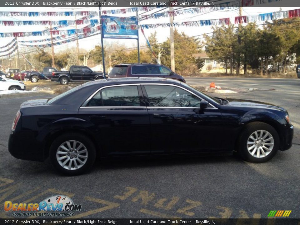 2012 Chrysler 300 Blackberry Pearl / Black/Light Frost Beige Photo #7