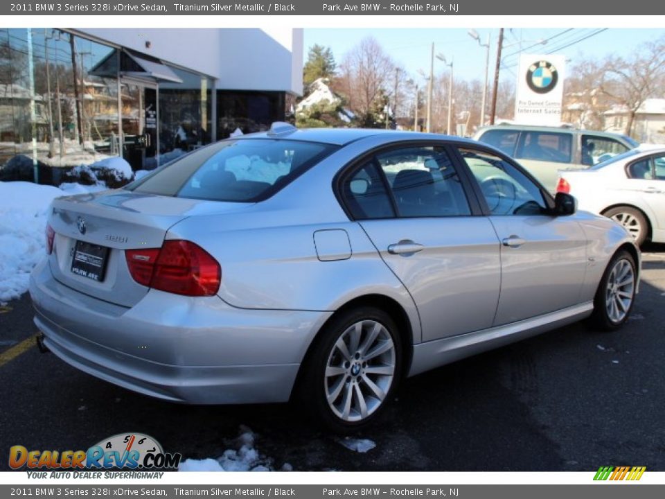 2011 BMW 3 Series 328i xDrive Sedan Titanium Silver Metallic / Black Photo #3