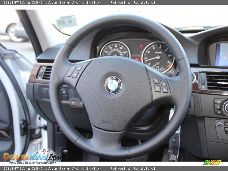 2011 BMW 3 Series 328i xDrive Sedan Titanium Silver Metallic / Black Photo #15