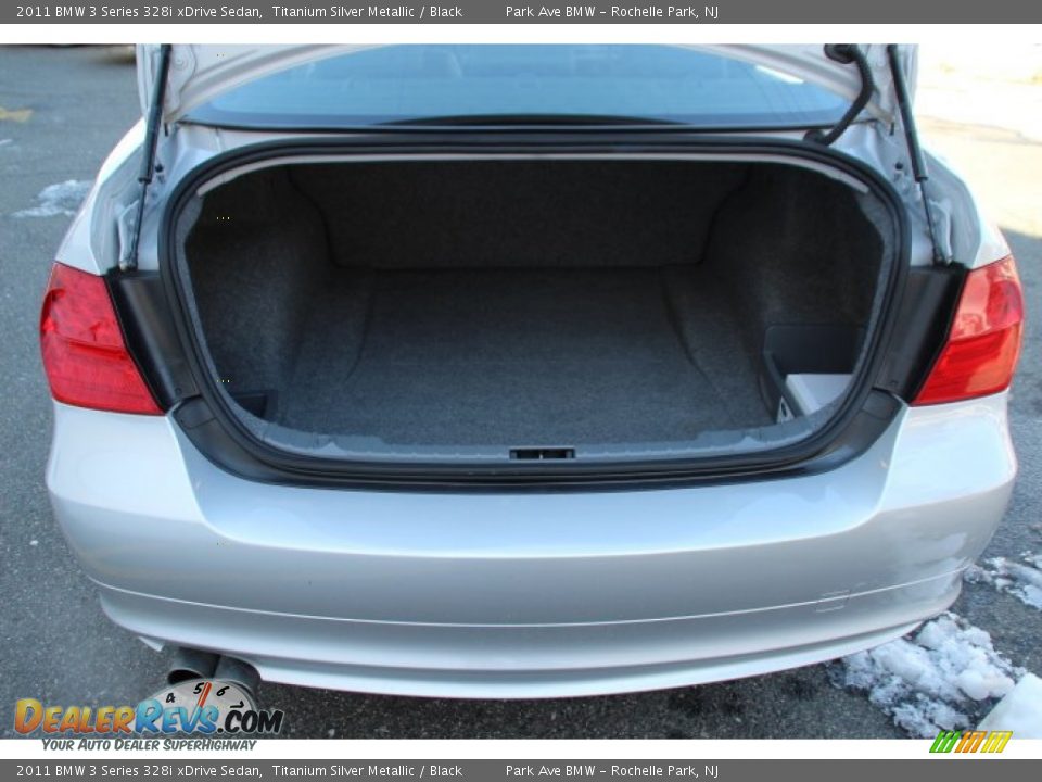 2011 BMW 3 Series 328i xDrive Sedan Titanium Silver Metallic / Black Photo #20