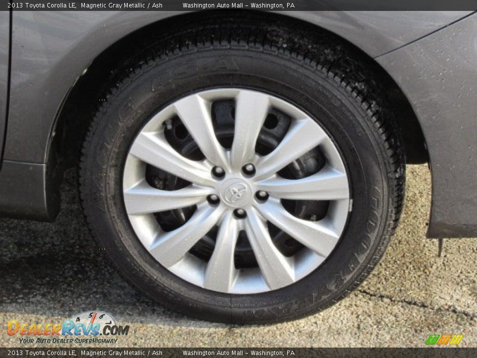 2013 Toyota Corolla LE Magnetic Gray Metallic / Ash Photo #3