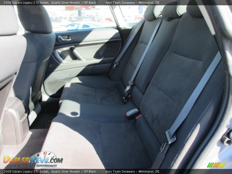 2008 Subaru Legacy 2.5i Sedan Quartz Silver Metallic / Off Black Photo #19