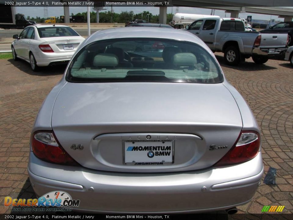 2002 Jaguar S-Type 4.0 Platinum Metallic / Ivory Photo #12