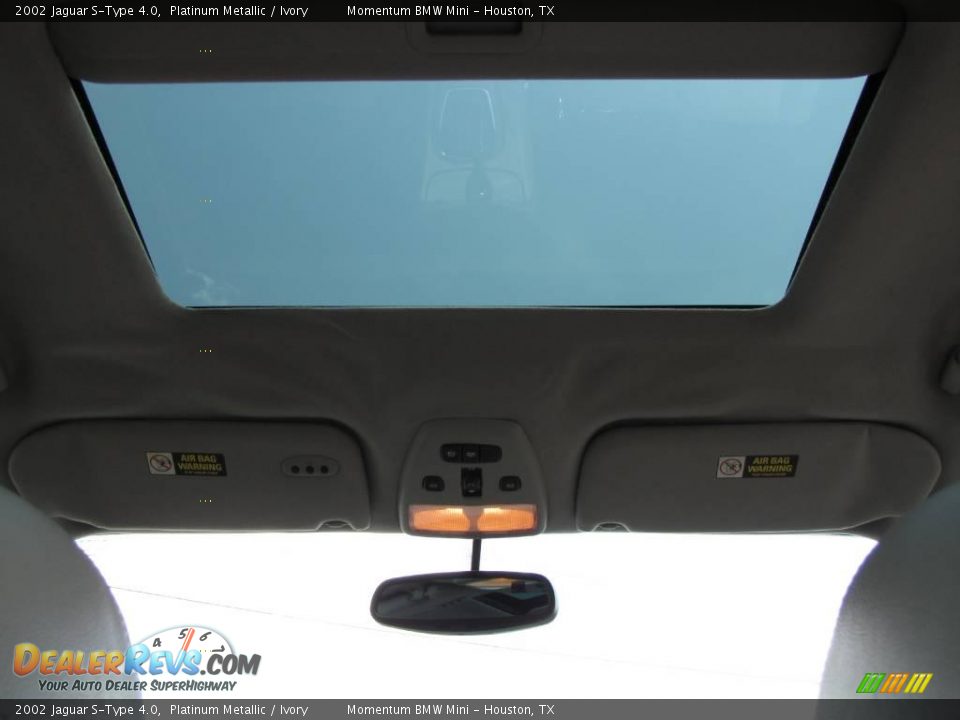 2002 Jaguar S-Type 4.0 Platinum Metallic / Ivory Photo #21