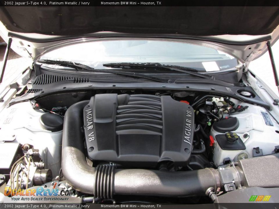 2002 Jaguar S-Type 4.0 Platinum Metallic / Ivory Photo #24