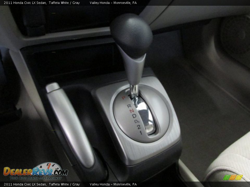 2011 Honda Civic LX Sedan Taffeta White / Gray Photo #13