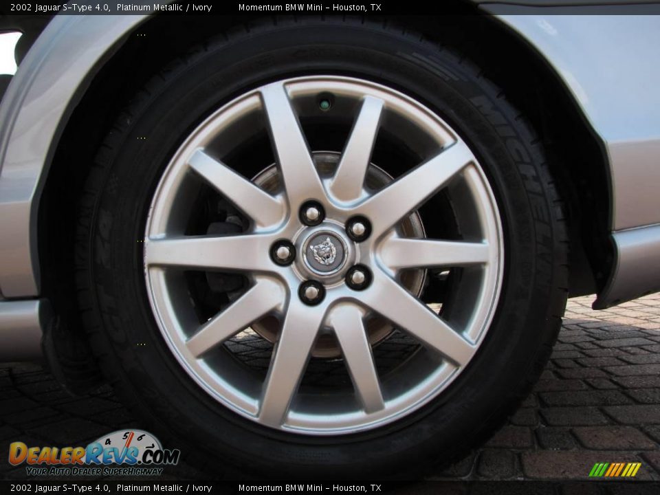 2002 Jaguar S-Type 4.0 Platinum Metallic / Ivory Photo #28