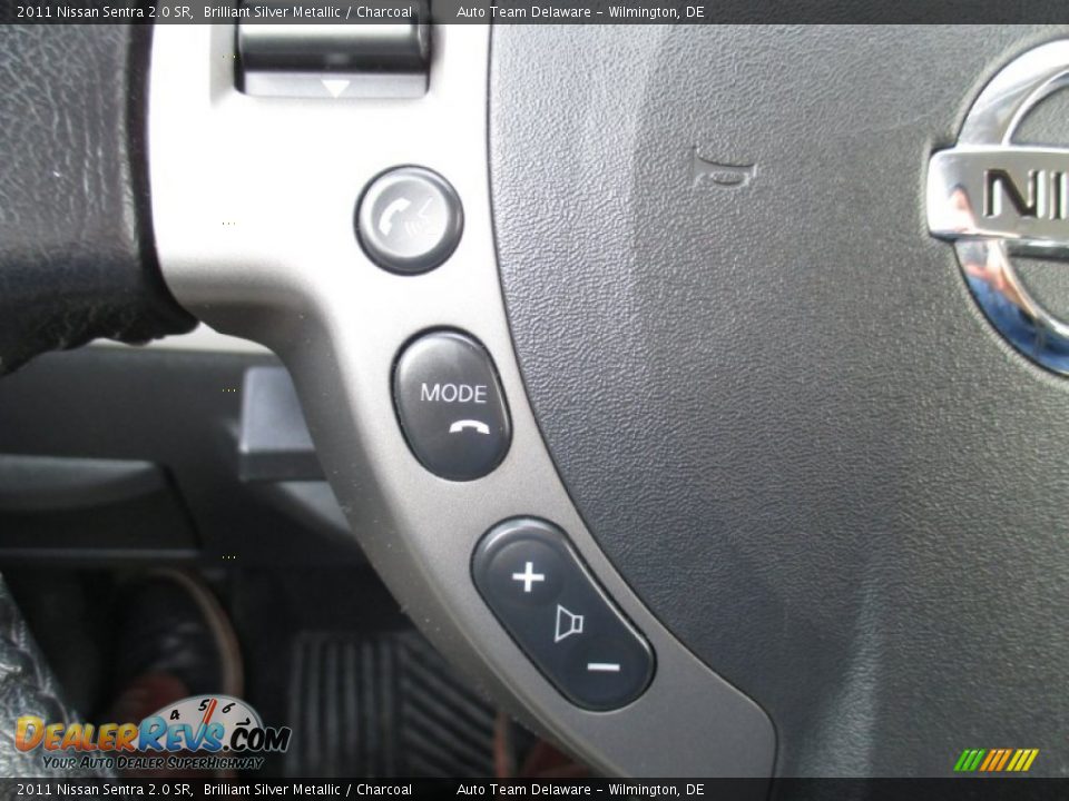 2011 Nissan Sentra 2.0 SR Brilliant Silver Metallic / Charcoal Photo #15
