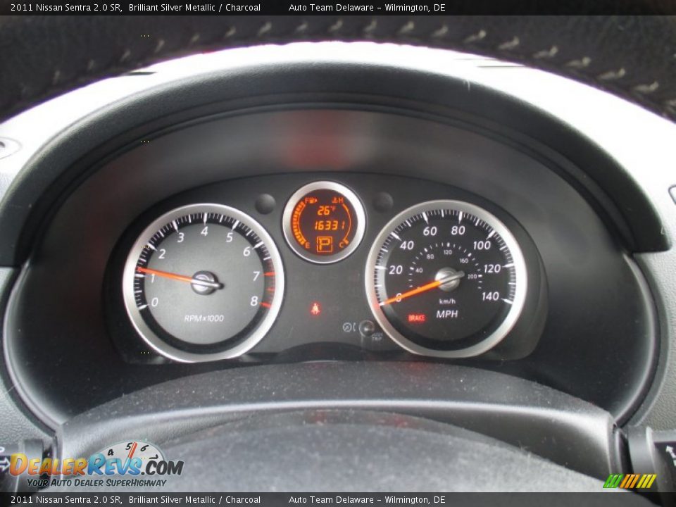 2011 Nissan Sentra 2.0 SR Brilliant Silver Metallic / Charcoal Photo #16