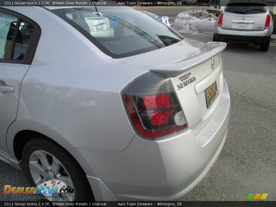 2011 Nissan Sentra 2.0 SR Brilliant Silver Metallic / Charcoal Photo #25