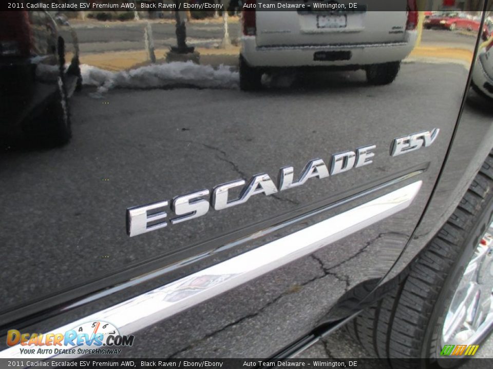 2011 Cadillac Escalade ESV Premium AWD Black Raven / Ebony/Ebony Photo #32