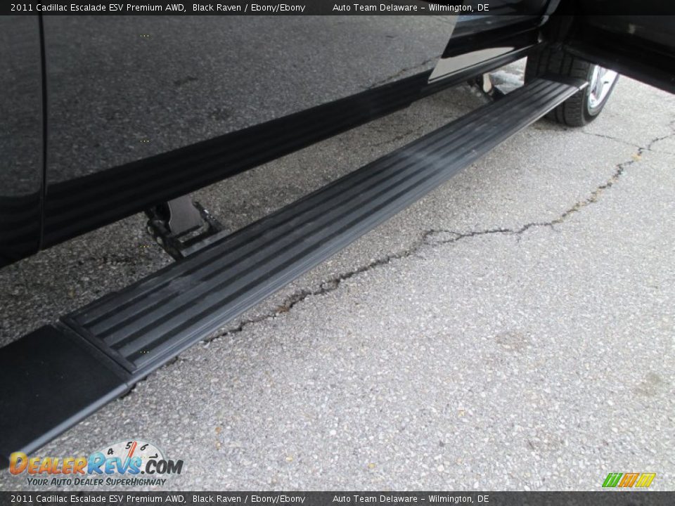 2011 Cadillac Escalade ESV Premium AWD Black Raven / Ebony/Ebony Photo #35