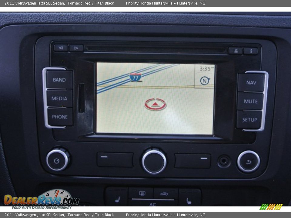 2011 Volkswagen Jetta SEL Sedan Tornado Red / Titan Black Photo #16