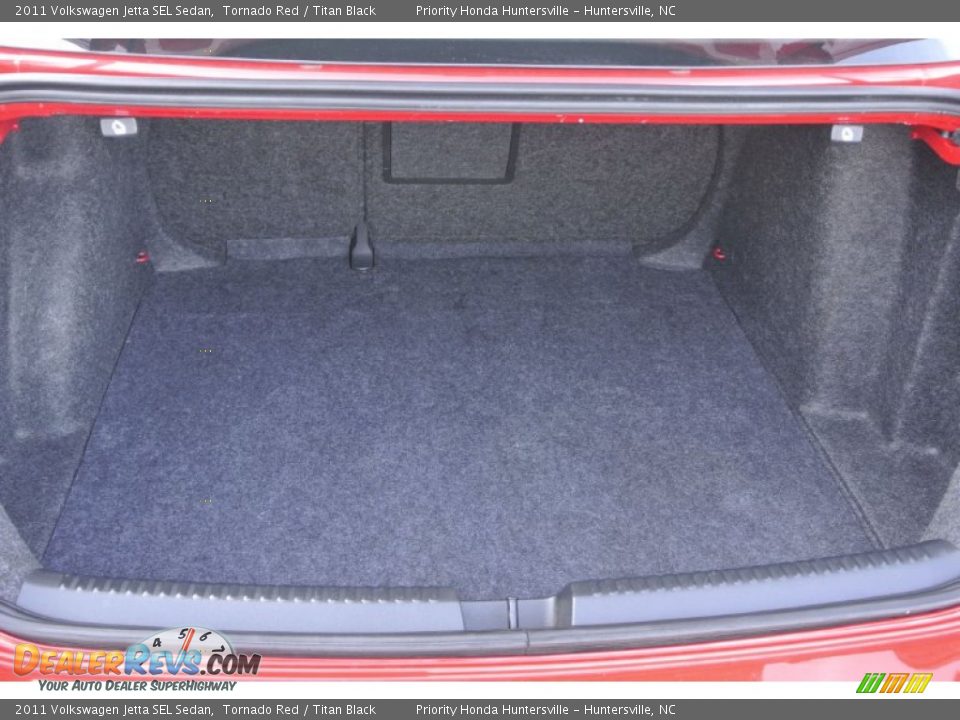 2011 Volkswagen Jetta SEL Sedan Tornado Red / Titan Black Photo #20