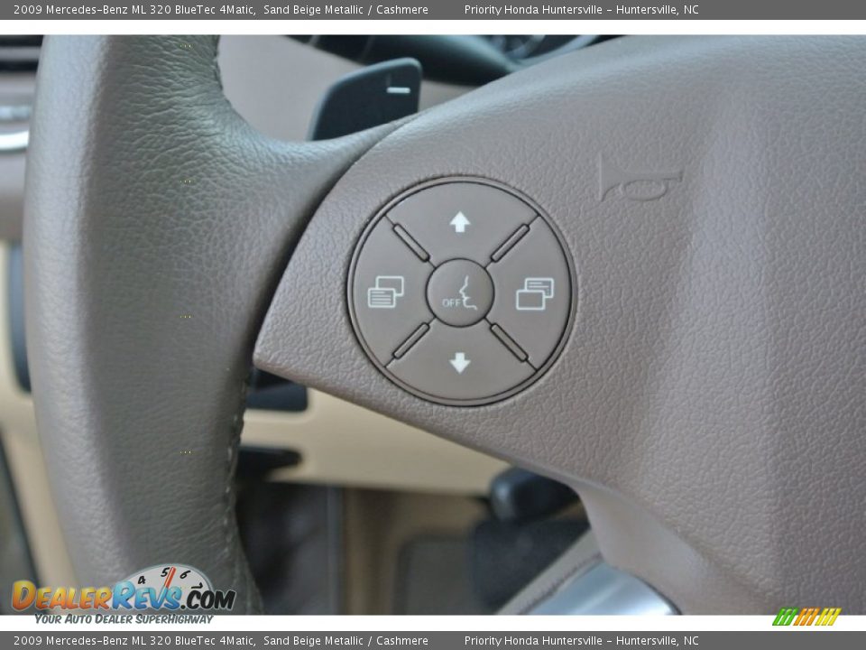 2009 Mercedes-Benz ML 320 BlueTec 4Matic Sand Beige Metallic / Cashmere Photo #18