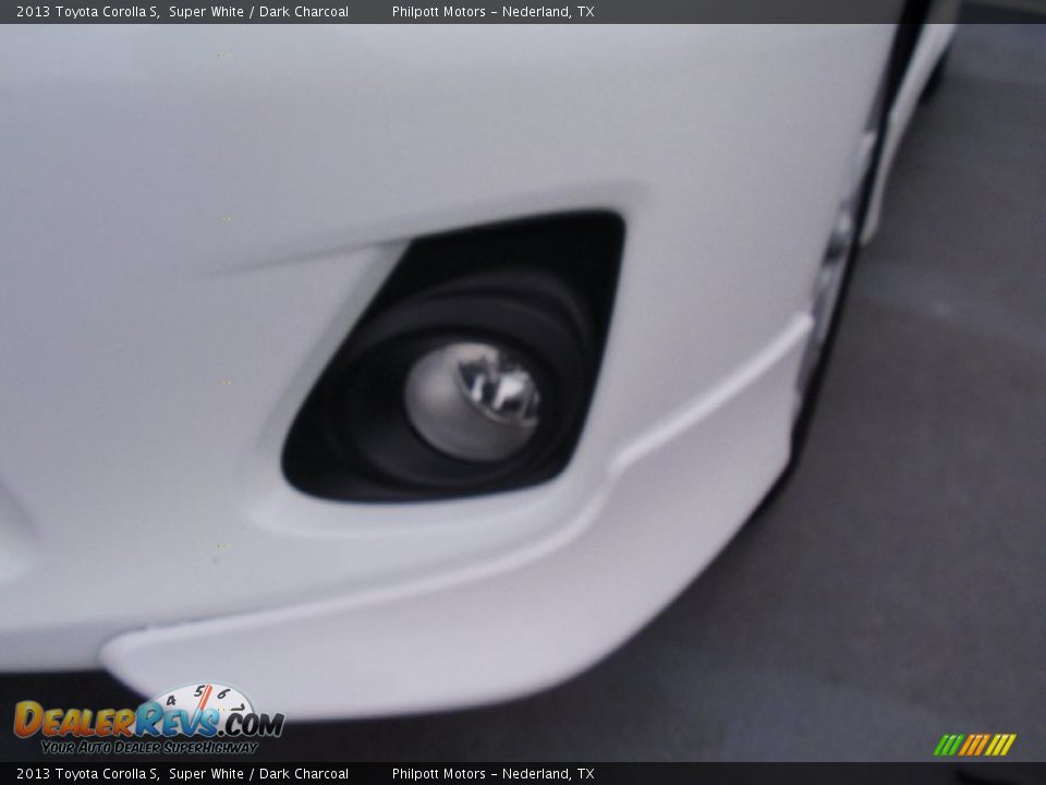 2013 Toyota Corolla S Super White / Dark Charcoal Photo #11