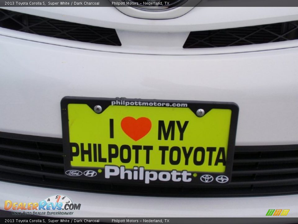 2013 Toyota Corolla S Super White / Dark Charcoal Photo #12
