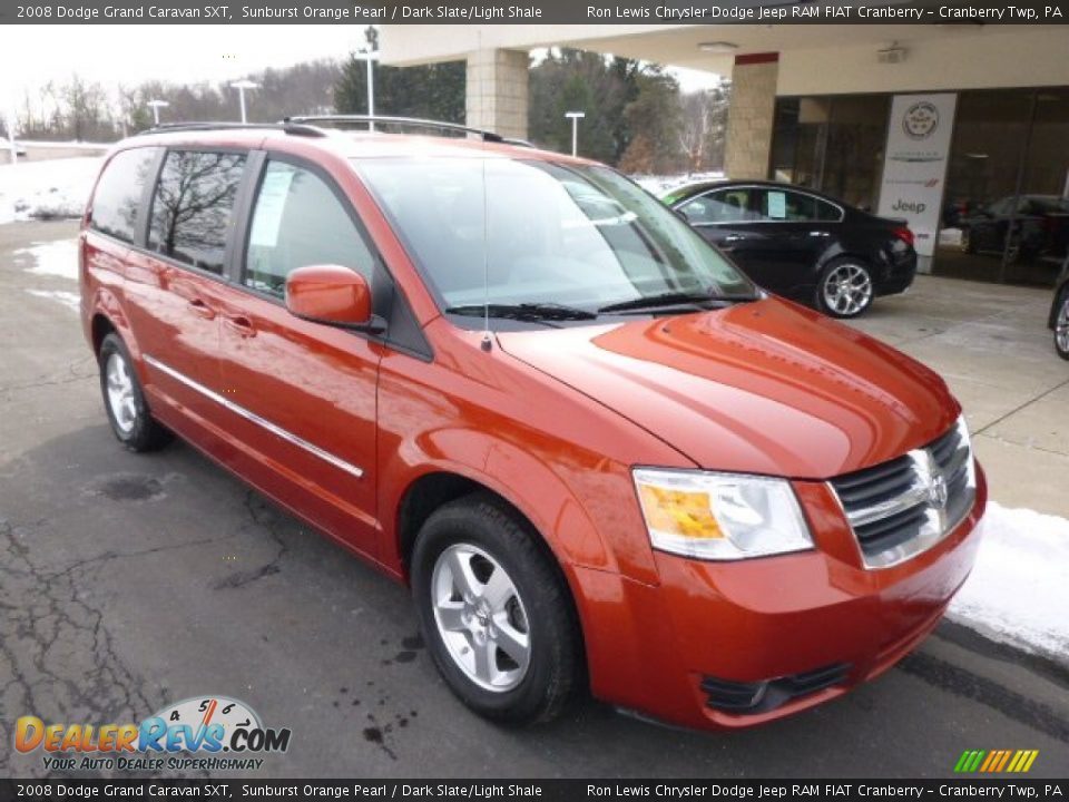 2008 Dodge Grand Caravan SXT Sunburst Orange Pearl / Dark Slate/Light Shale Photo #2