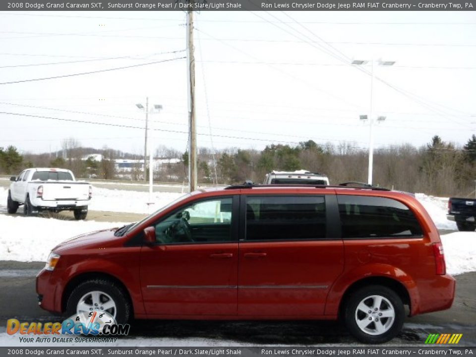 2008 Dodge Grand Caravan SXT Sunburst Orange Pearl / Dark Slate/Light Shale Photo #5