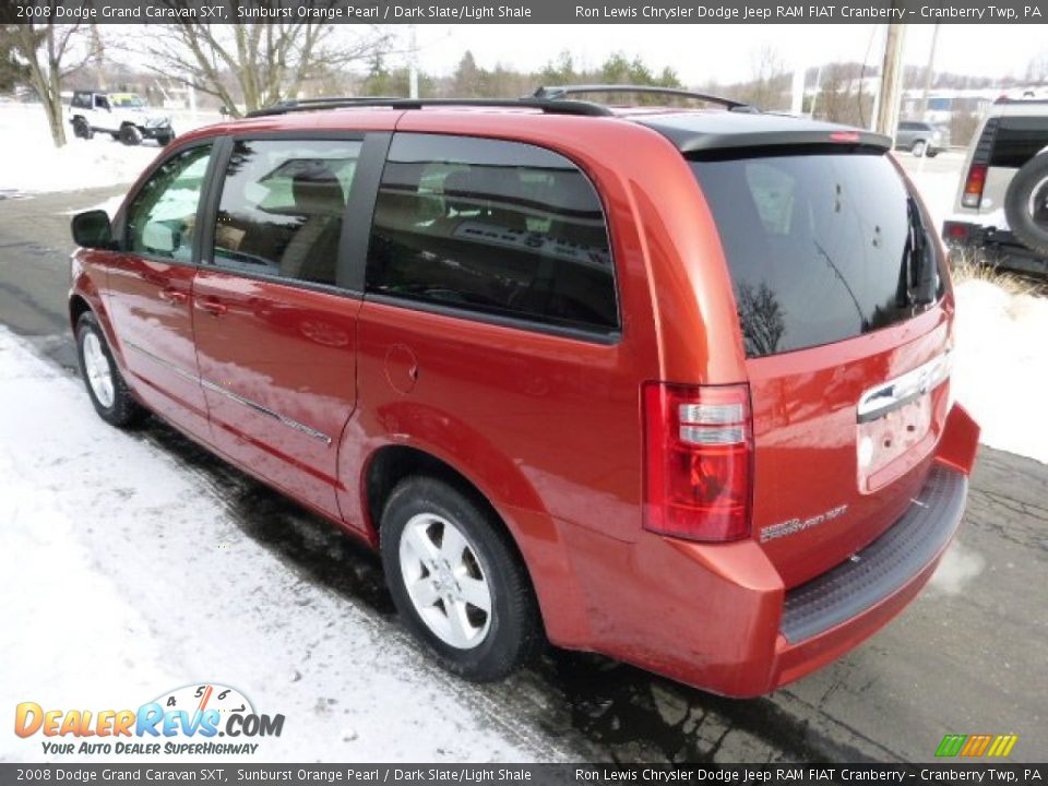 2008 Dodge Grand Caravan SXT Sunburst Orange Pearl / Dark Slate/Light Shale Photo #6