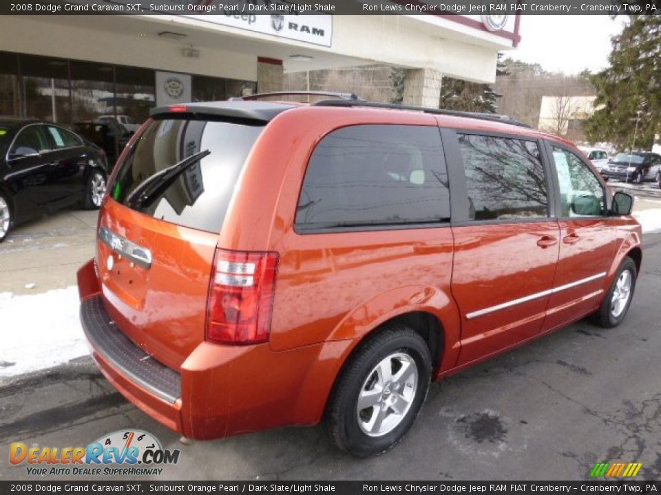 2008 Dodge Grand Caravan SXT Sunburst Orange Pearl / Dark Slate/Light Shale Photo #8