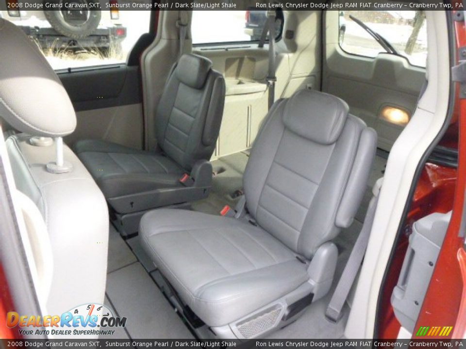2008 Dodge Grand Caravan SXT Sunburst Orange Pearl / Dark Slate/Light Shale Photo #12
