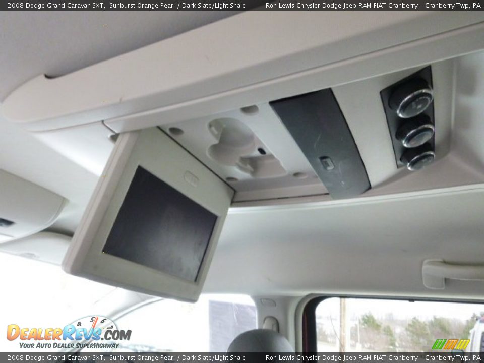 2008 Dodge Grand Caravan SXT Sunburst Orange Pearl / Dark Slate/Light Shale Photo #14
