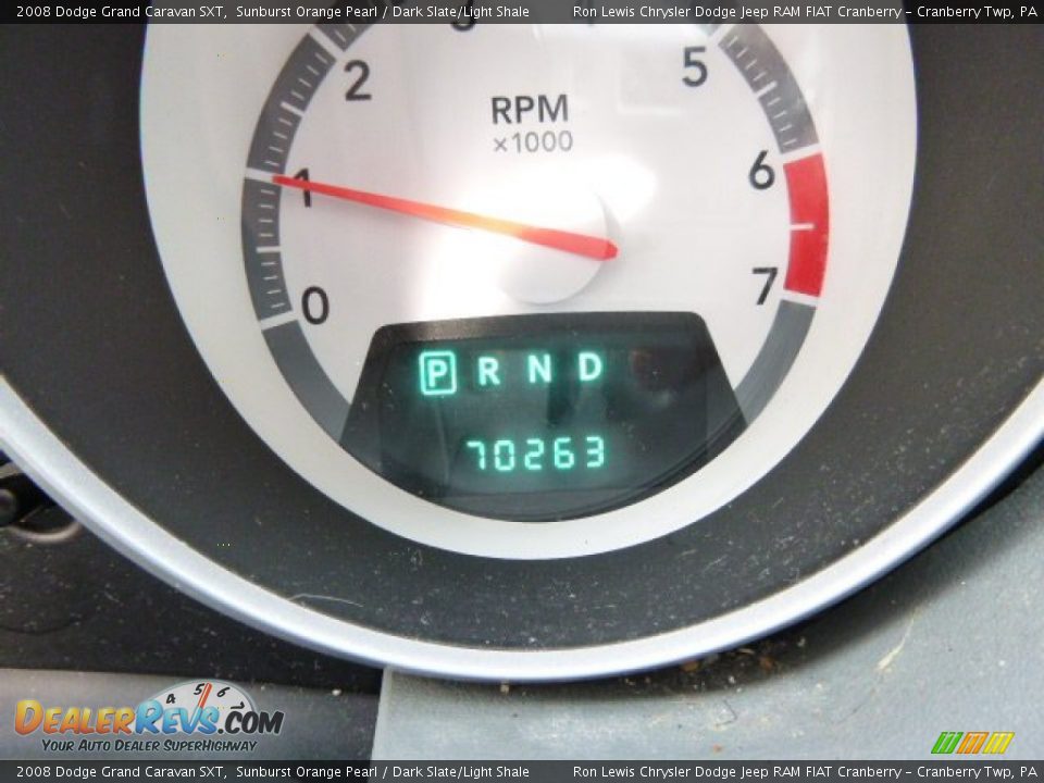 2008 Dodge Grand Caravan SXT Sunburst Orange Pearl / Dark Slate/Light Shale Photo #19