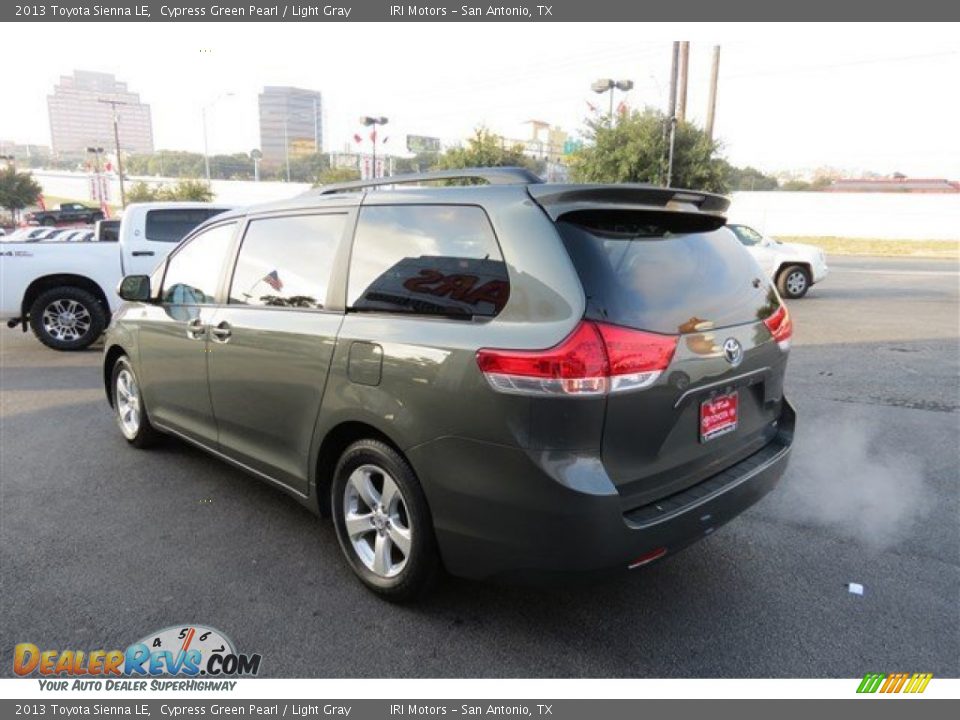 2013 Toyota Sienna LE Cypress Green Pearl / Light Gray Photo #5
