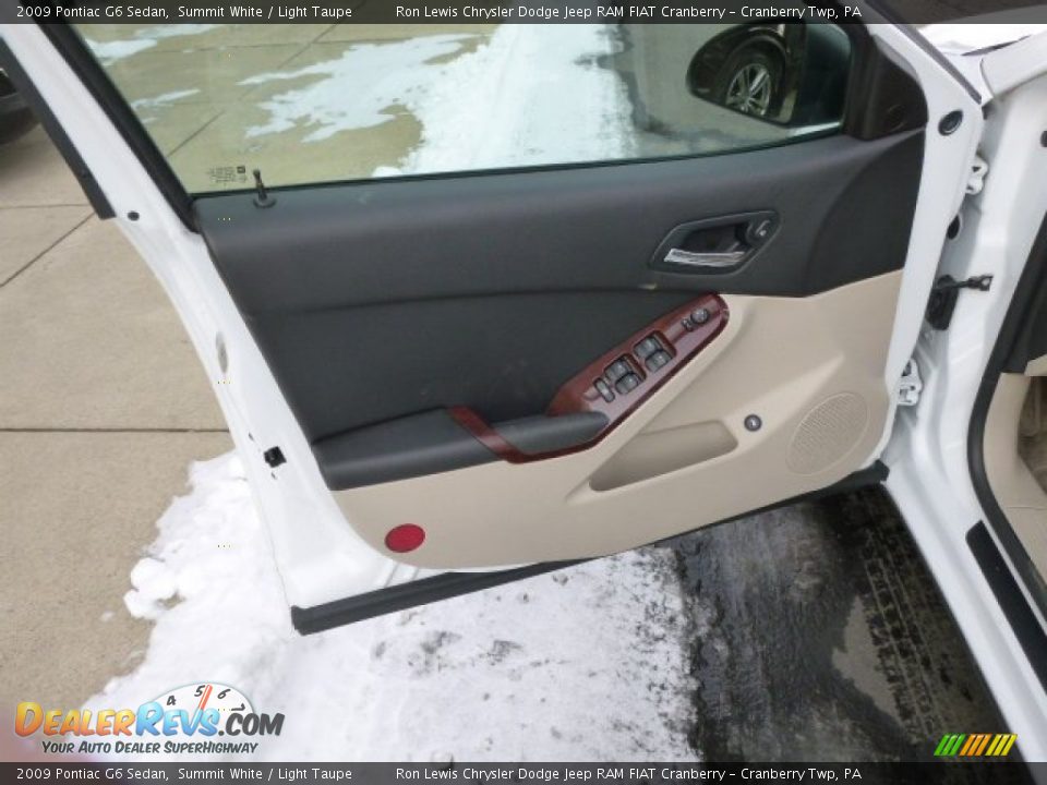 2009 Pontiac G6 Sedan Summit White / Light Taupe Photo #11