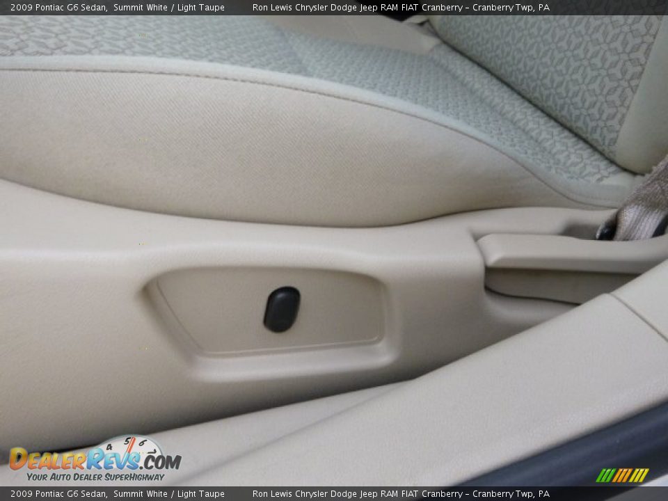 2009 Pontiac G6 Sedan Summit White / Light Taupe Photo #15