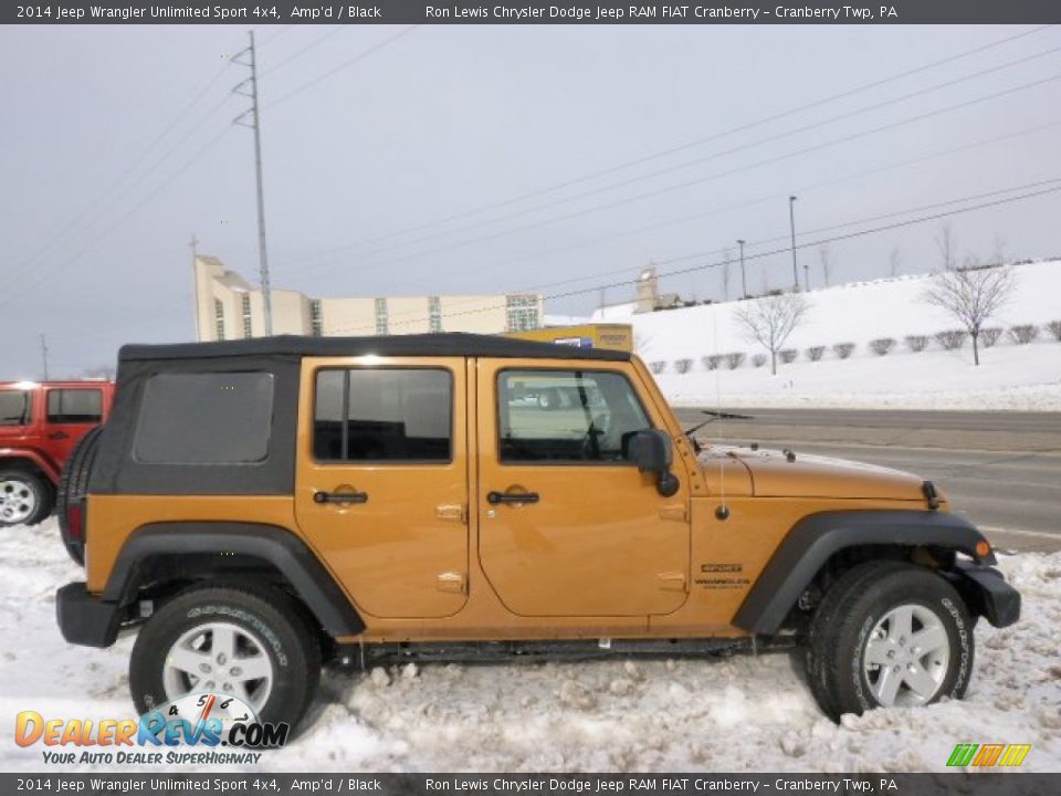2014 Jeep Wrangler Unlimited Sport 4x4 Amp'd / Black Photo #5