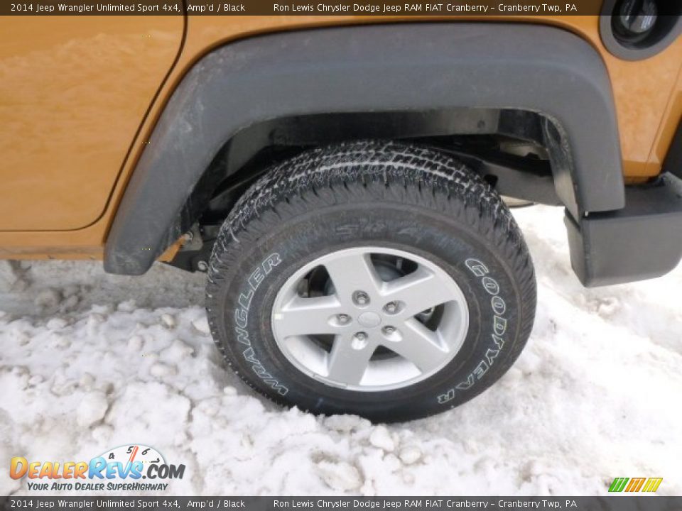 2014 Jeep Wrangler Unlimited Sport 4x4 Amp'd / Black Photo #9