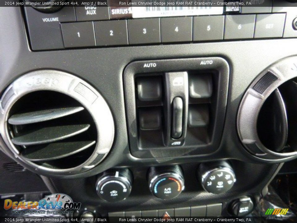 2014 Jeep Wrangler Unlimited Sport 4x4 Amp'd / Black Photo #17