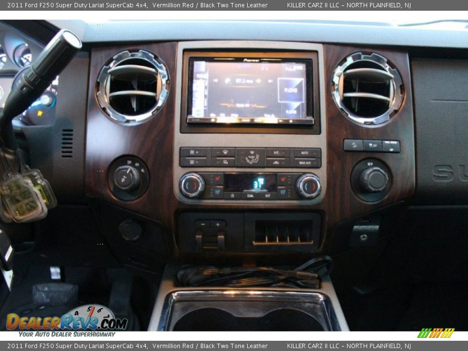 2011 Ford F250 Super Duty Lariat SuperCab 4x4 Vermillion Red / Black Two Tone Leather Photo #18