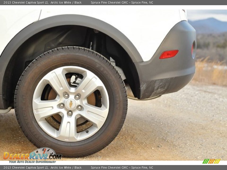 2013 Chevrolet Captiva Sport LS Wheel Photo #7