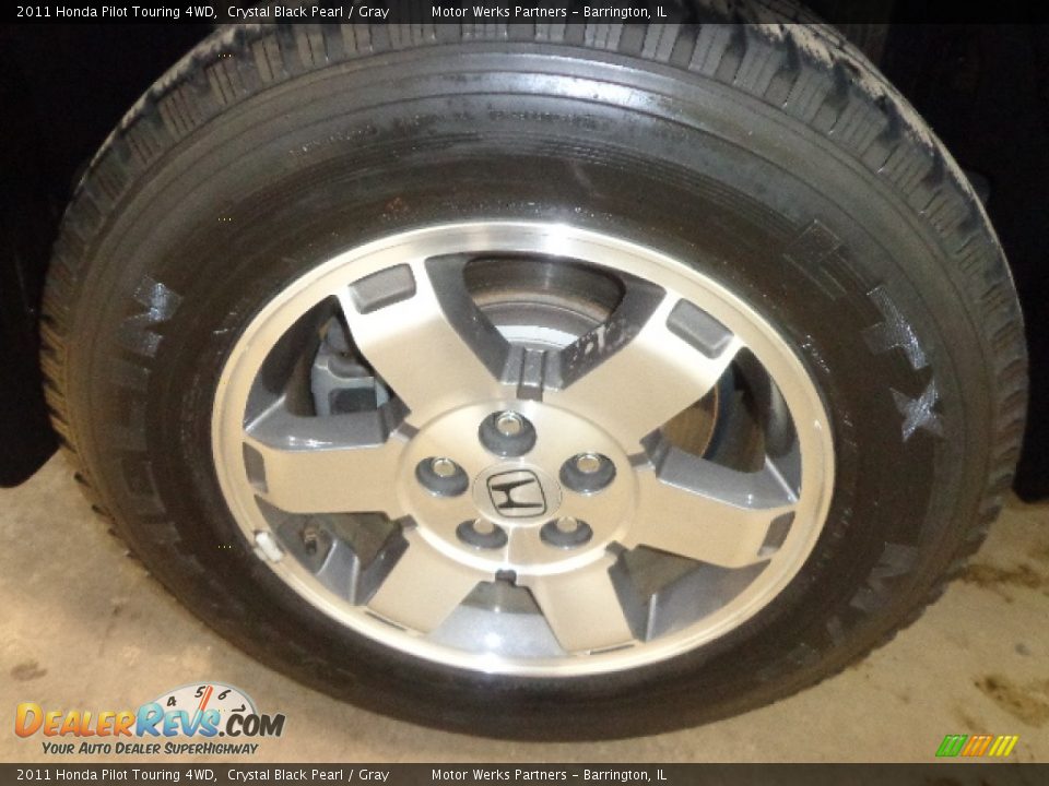 2011 Honda Pilot Touring 4WD Crystal Black Pearl / Gray Photo #7