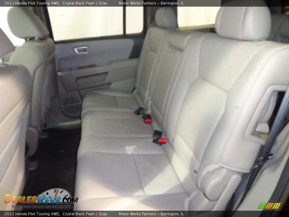 2011 Honda Pilot Touring 4WD Crystal Black Pearl / Gray Photo #27
