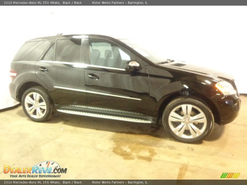 2010 Mercedes-Benz ML 350 4Matic Black / Black Photo #17