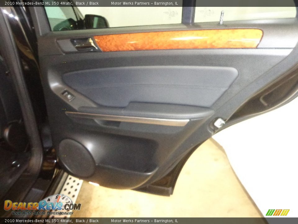 2010 Mercedes-Benz ML 350 4Matic Black / Black Photo #28